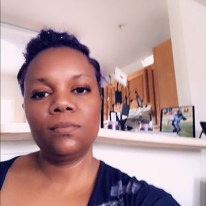 Meet your Posher, Simone